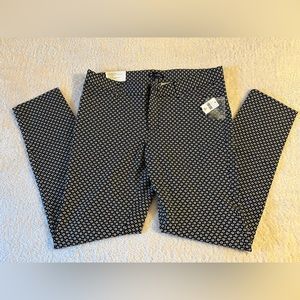 ✨NWT✨GAP. Slim City Print Cropped Pants. Size 10R
